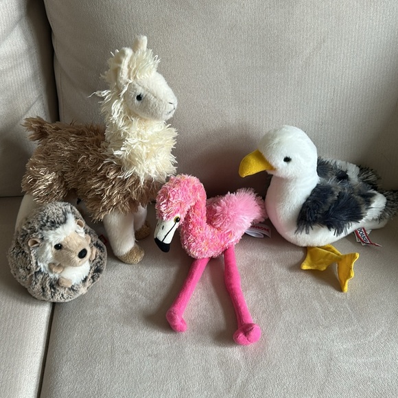 Lot of 4 Adorable Plush Toys Lama /Flamingo/hedgehog/Seagull Approx 11in to 5 in - Picture 1 of 6